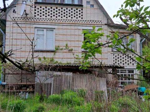 дом по адресу Червоний