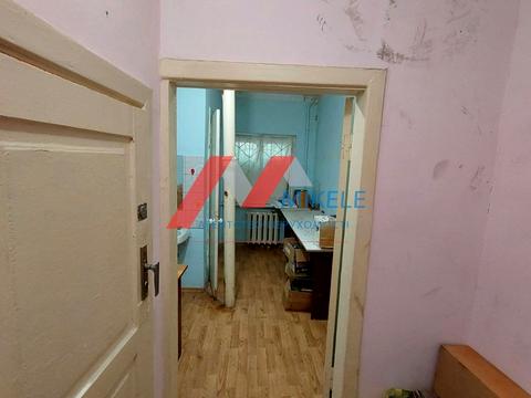 комерційна за адресою Леся Курбаса просп., 18-Г