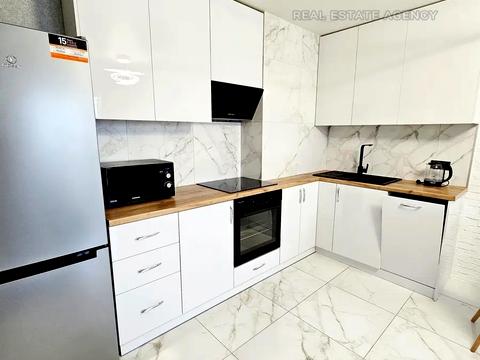 квартира по адресу Ревуцкого ул., 54