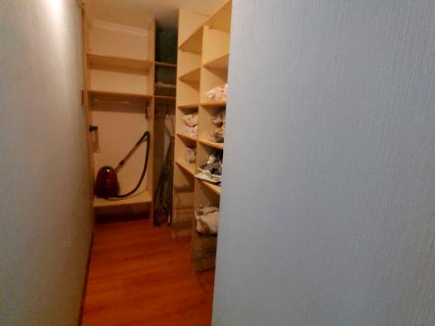квартира за адресою Раїси Окіпної вул., 8