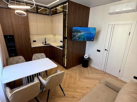 квартира за адресою Краснова вул., 1-В