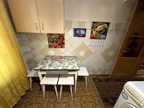 квартира за адресою Кропивницького вул., 1
