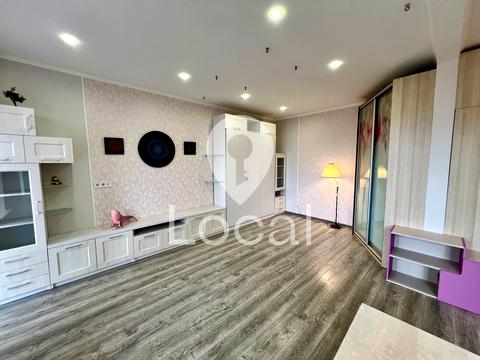 квартира за адресою Шовкуненка вул., 4
