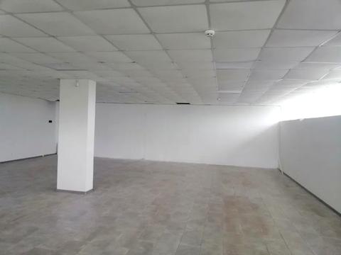 комерційна за адресою Данила Галицького вул. (Будьонного), 31