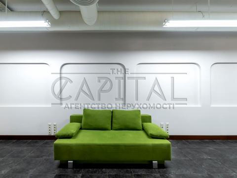 комерційна за адресою Казарменна вул. (Григорія Андрющенка), 4г