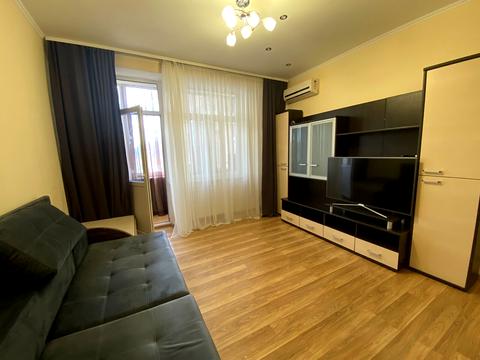 квартира по адресу Жилянская ул., 118