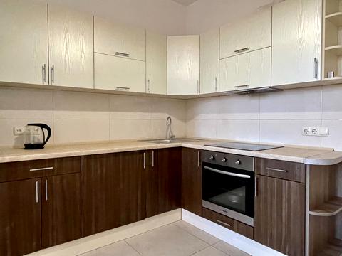 квартира за адресою Перлинна вул., 3