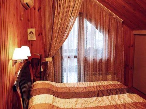 будинок за адресою 126-та Садова вул.