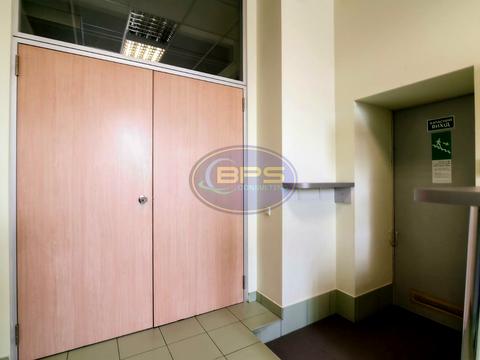 коммерческая по адресу Иоганна Гена ул. (Боженка), 17