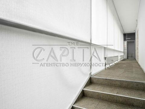 комерційна за адресою Кловський узвіз, 14-Б