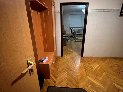 квартира по адресу Ивана Пулюя ул., 3