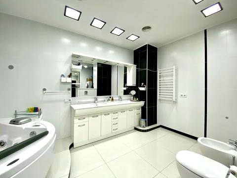 квартира за адресою Адміральська вул., 31б