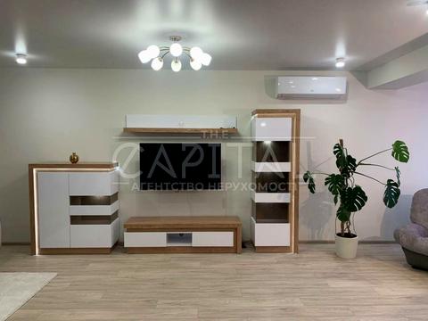 квартира за адресою Київ, Михайла Омеляновича-Павленка вул. (Суворова), 13