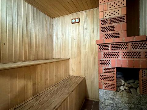 будинок за адресою Молодіжна