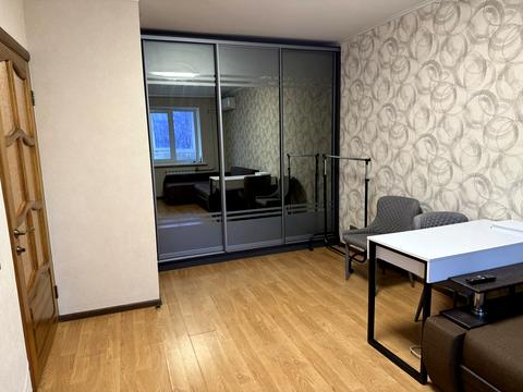 квартира по адресу Азербайджанская ул. (Бакинських Комісарів), 6
