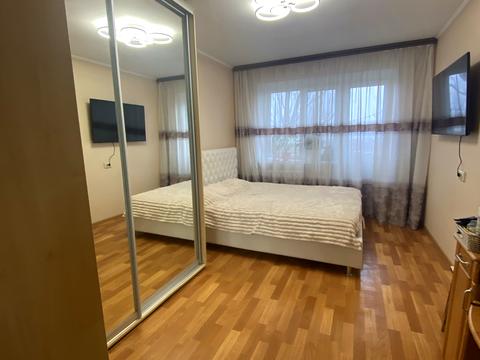 квартира за адресою Академіка Заболотного вул., 11