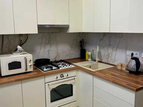 квартира за адресою Садова вул., 51-Б