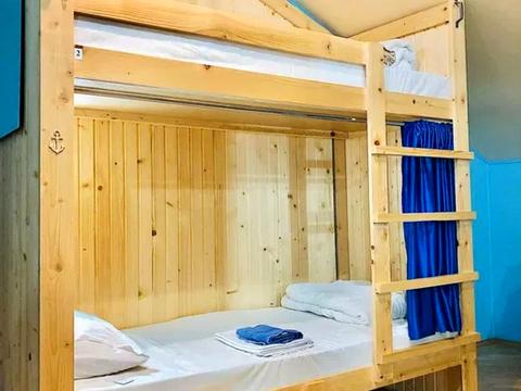 квартира за адресою Лазнева вул., 8