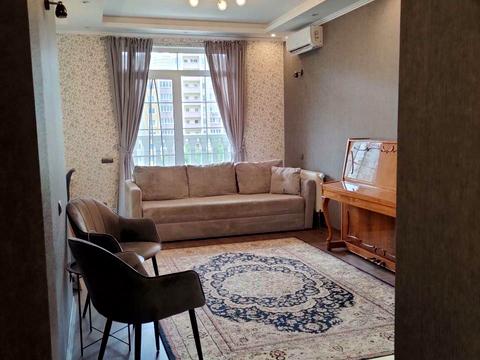 квартира за адресою Михайла Максимовича вул. (Онуфрія Трутенка), 28-Б