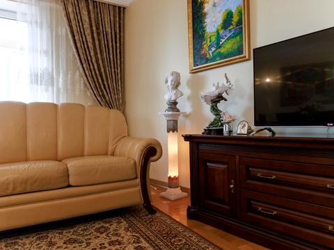 квартира за адресою Срібнокільська вул., 12