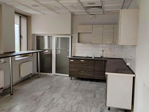 коммерческая по адресу Глубочицкая ул., 99а