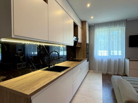 будинок за адресою Ярослава Мудрого вул.