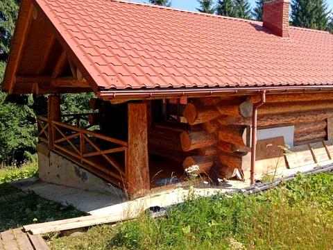будинок за адресою с. Яблуниця, шевченка, 6