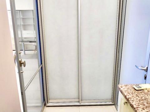 комерційна за адресою Жилянська вул., 59