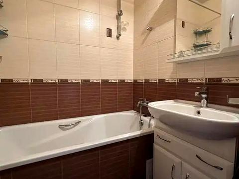 квартира по адресу Героев просп., 23