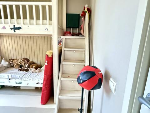 квартира за адресою Лаврська вул. (Січневого Повстання), 4-В