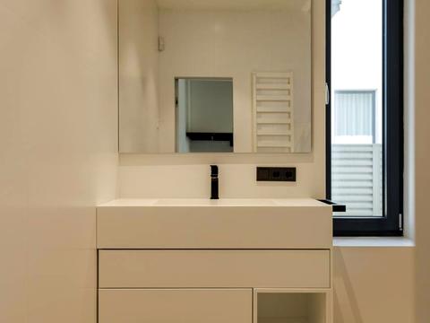 будинок за адресою Князя Романа