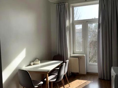 квартира за адресою Івана Вишенського вул., 20