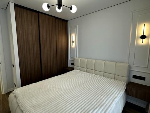 квартира по адресу Крайковского ул., 1