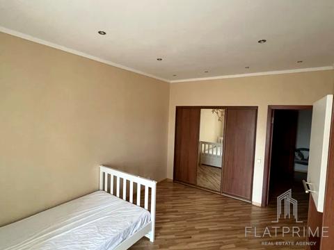 квартира за адресою Київ, Почайнинська вул., 70