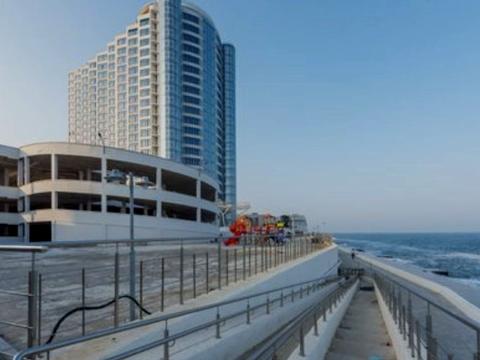 коммерческая по адресу Морехідний пер., 2-А