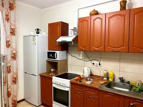 квартира за адресою Сім'ї Кульженків вул. (Петра Дегтяренка), 33