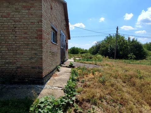 коммерческая по адресу вул. Колгоспна, 22б