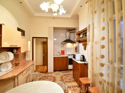 квартира за адресою Софіївська вул., 12