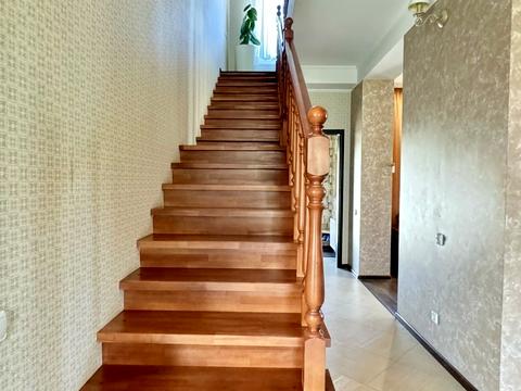 будинок за адресою Богатирська вул., 30б