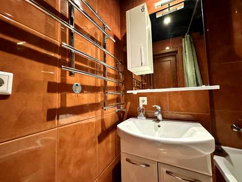квартира по адресу Братиславская ул., 6