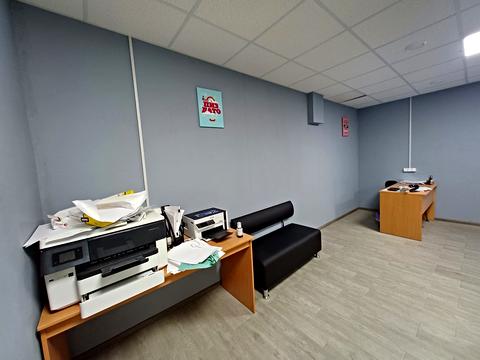комерційна за адресою Михайла Максимовича вул. (Онуфрія Трутенка), 3-Г