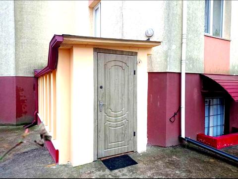 коммерческая по адресу Гайдамацкая ул. (Марфи Струтинської), 47