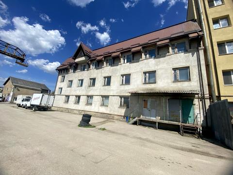 коммерческая по адресу Івана Макуха ул., 2а