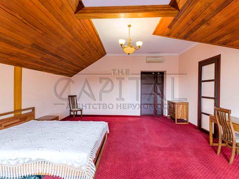 будинок за адресою Павла Загребельного вул. (Миколи Раєвського), 5