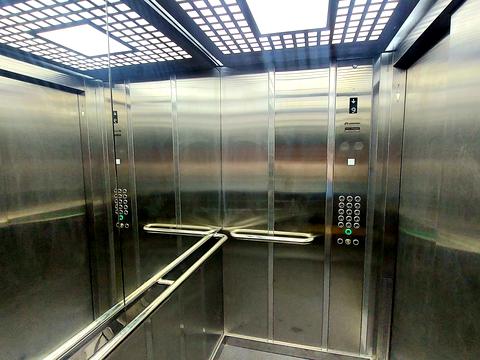 квартира по адресу Героев Днепра ул., 32-Г