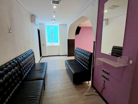 коммерческая по адресу Новомостицкая ул., 2