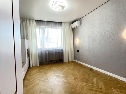 квартира по адресу Академика Глушкова просп., 29