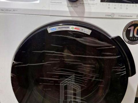 квартира за адресою Ревуцького вул., 54-Б