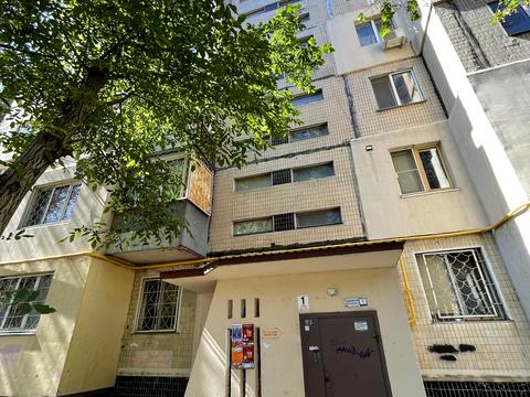 квартира за адресою Академіка Корольова вул., 1