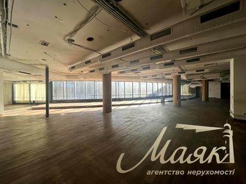 коммерческая по адресу Большая Васильковская ул. (Красноармейская), 12